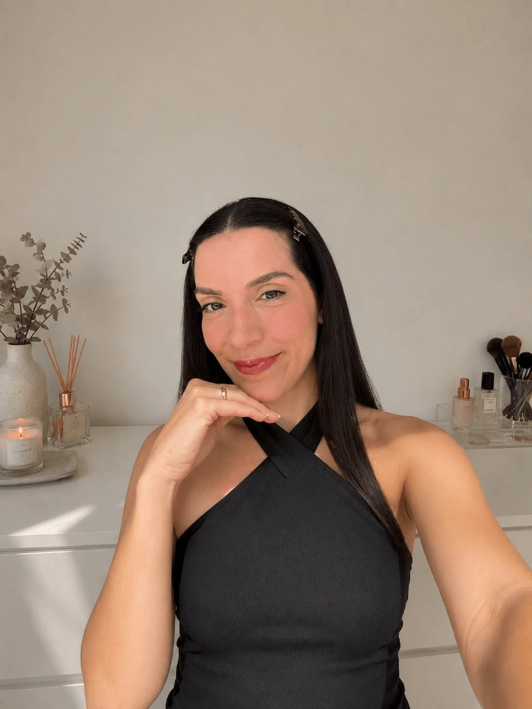Jess, beauty content creator based in Manchester